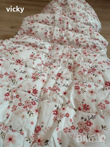 Елек/грейка с флорални мотиви Reserved, размер 86 и 98, снимка 4 - Детски якета и елеци - 46421085