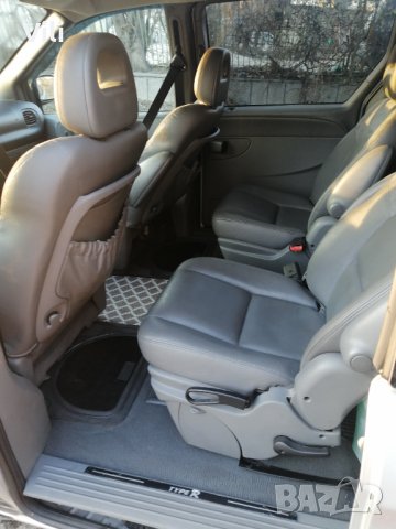 Chrysler Grand Voyager 2.8CRD-150kc, снимка 7 - Автомобили и джипове - 40704489