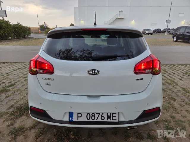 Kia Ceed Facelift 1.6 CRDI 110 к.с. 2014 година, снимка 6 - Автомобили и джипове - 56034704