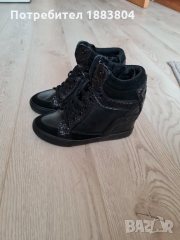 Обувки ALDO, снимка 1 - Дамски ежедневни обувки - 31642168