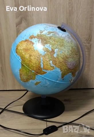 Географски глобус - нощна лампа, снимка 3 - Настолни лампи - 53097067