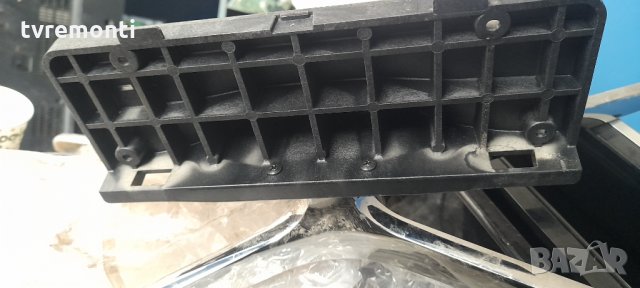 оригинална стойка телевизор SAMSUNG, модел UE40H6400, снимка 2 - Стойки, 3D очила, аксесоари - 35359623