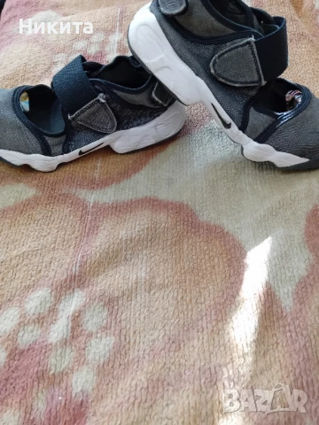 Найк-балерини 38 номер-Индонезия, снимка 2 - Маратонки - 50687897