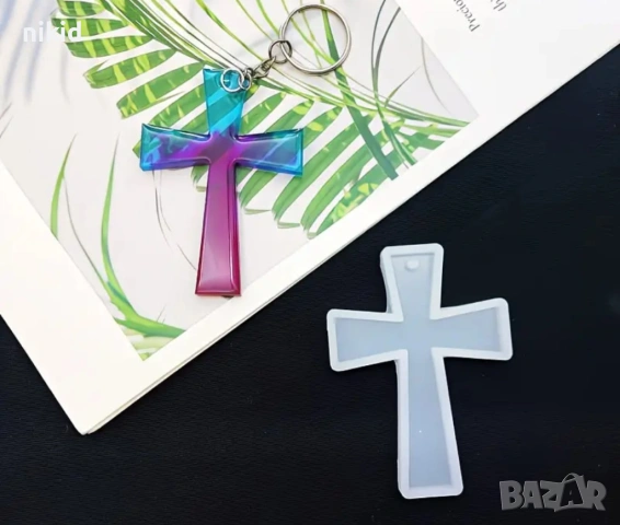 плосък кръст висулка силиконов молд форма смола декор , снимка 3 - Форми - 54324041