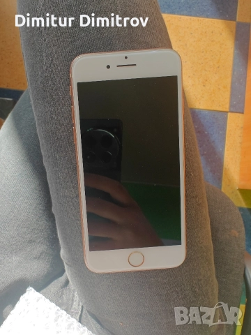 Iphone 8, снимка 2 - Apple iPhone - 52811411