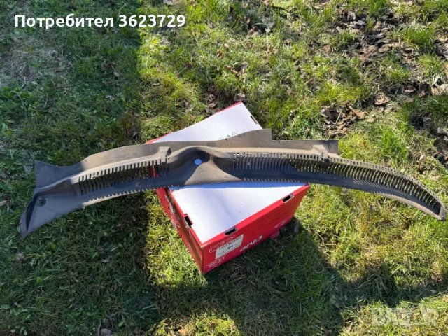 Кора над чистачките Seat Leon 1M 