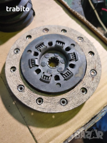 Феродов диск за съединител на трабант