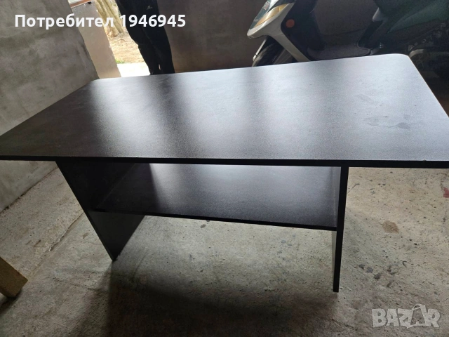 маса, в добро състояние.