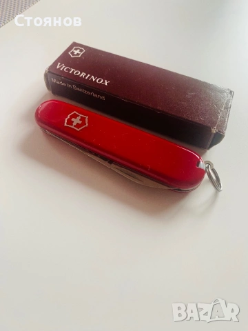 Чисто ново швейцарско ножче Victorinox