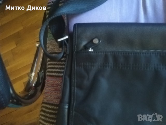 Guess мъжка чанта маркова за през рамо лаптоп естествена кожа -промазан плат 37х27х9см като нова, снимка 3 - Чанти - 39245090