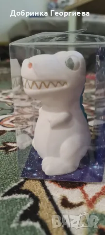 Продавам лампа за детска стая - Динозавър, снимка 3 - Детски нощни лампи - 48639639