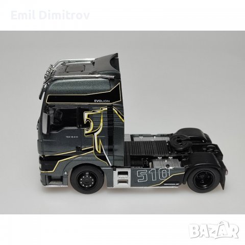 Умален модел на MAN TGX, в мащаб 1:43, снимка 8 - Колекции - 33814539