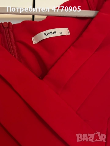 Червена рокля, снимка 2 - Рокли - 53901363