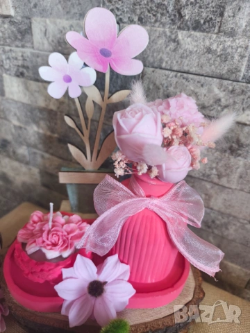 Ръчно изработени керамични декорации със сапунени цветя 