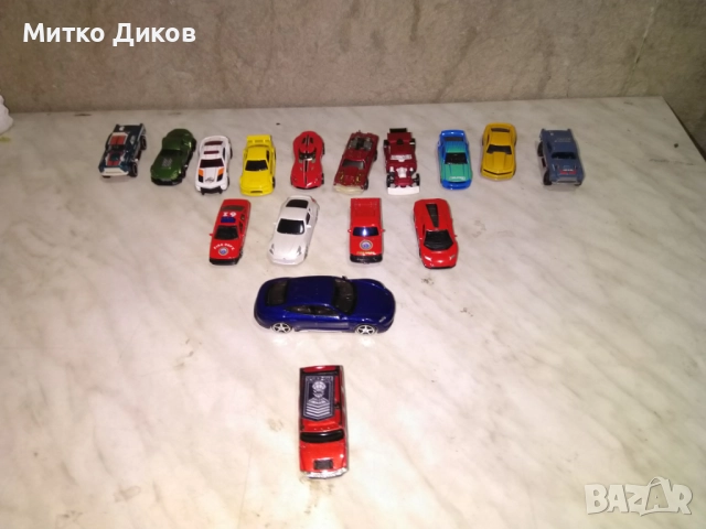 Метални колекционерски колички 16 бр Hotwheels-10бр.Bburago-1бр-Maisto-2бр-Welly-3бр., снимка 2 - Колекции - 51584647