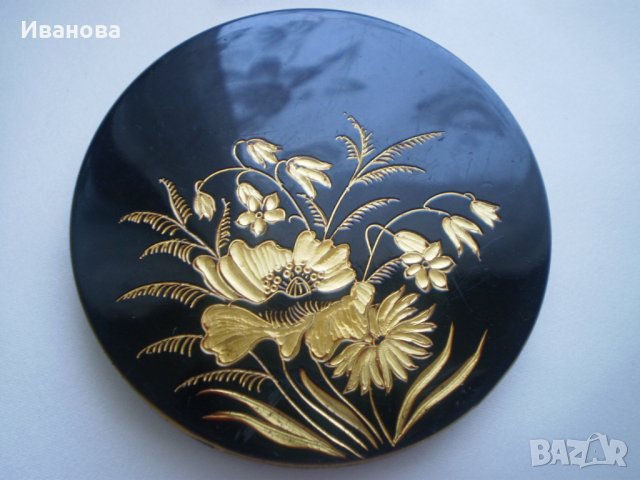 Две уникални позлатени пудриери-руска и френска , снимка 3 - Други ценни предмети - 29553623