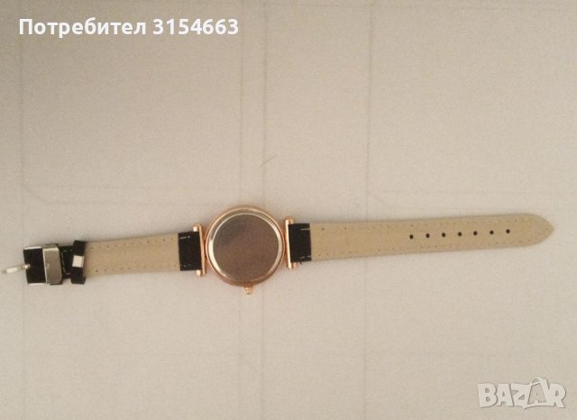 Дамски часовник , снимка 4 - Дамски - 38596353