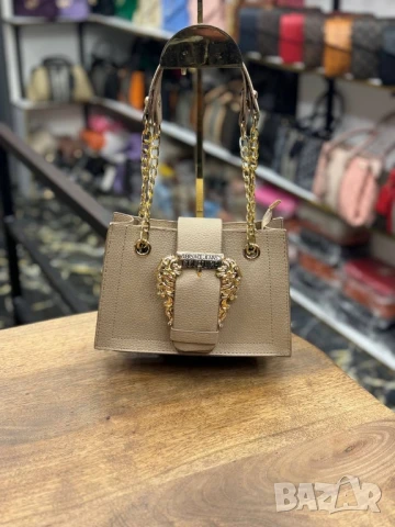 чанти versace , снимка 3 - Чанти - 51291668