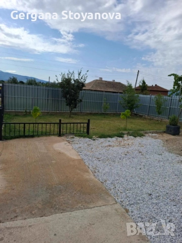 Имот с къща и промишлена сграда, снимка 7 - Парцели - 51258263