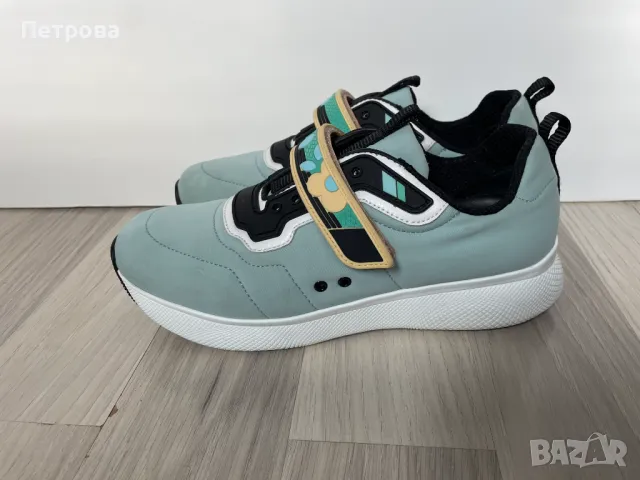 Маратонки Prada 39.5 Оригинал