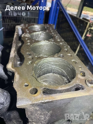 F8Q632 двигател долна част, биели бутала и колянов вал долница от Рено Канго 1.9D 64кс.  , снимка 5 - Части - 52227847