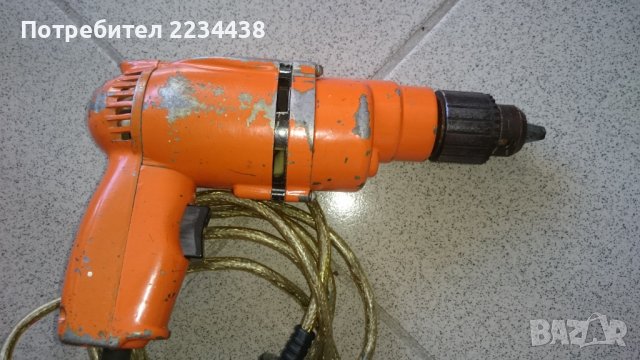 Дрелка с метален корпус, снимка 3 - Бормашини - 37289535