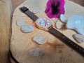 Дамски стилен часовник с пеперуди и кожена каишка в кафяво, снимка 4