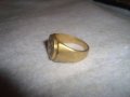 СТАР РЕТРО АРТ ДЕКО РЪЧНО ОРНАМЕНТИРАН ПОЗЛАТЕН ПРЪСТЕН от НЕРЪЖДАЕМА СТОМАНА с ПЕЧАТИ 585 14К 27573, снимка 6
