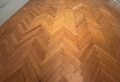Масивен дървен паркет „рибена кост“ около 32 кв.м – София, снимка 1