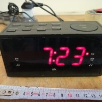 Радио-часовник с LED дисплей. , снимка 1 - Друга електроника - 42788445