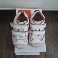 Детски обувки Biomecanics, снимка 1 - Бебешки обувки - 39888782