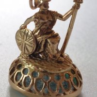 Стар златен девет каратов Английски медальон/злато златни златна/, снимка 4 - Други ценни предмети - 35178784