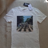 Нова  Бяла Мъжка тениска ЛФТМЕН с БИТЪЛС, снимка 1 - Тениски - 37428705