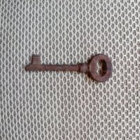 Ключ, снимка 1 - Антикварни и старинни предмети - 32166527