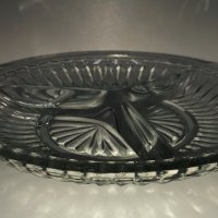 Стъклена чиния ( поднос ) с 3 прегради - за ордьовър или ядки, снимка 2 - Чинии - 34419065