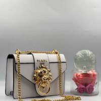 Versace Дамска чанта , снимка 4 - Чанти - 42929750