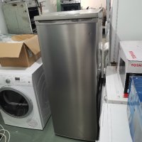 немски хладилник Hanseatic 145 см, снимка 3 - Хладилници - 44391390