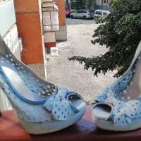 Италиански прекрасни обувки номер 38, снимка 2 - Дамски обувки на ток - 29645960