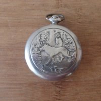 Джобен часовник Молния Мълния Molnija с вълци, снимка 4 - Антикварни и старинни предмети - 44375590