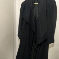 Дамско черно палто, снимка 1 - Палта, манта - 35100303