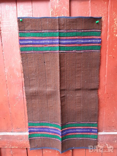 Автентична тъкана вълнена калъфка . Носия, снимка 1