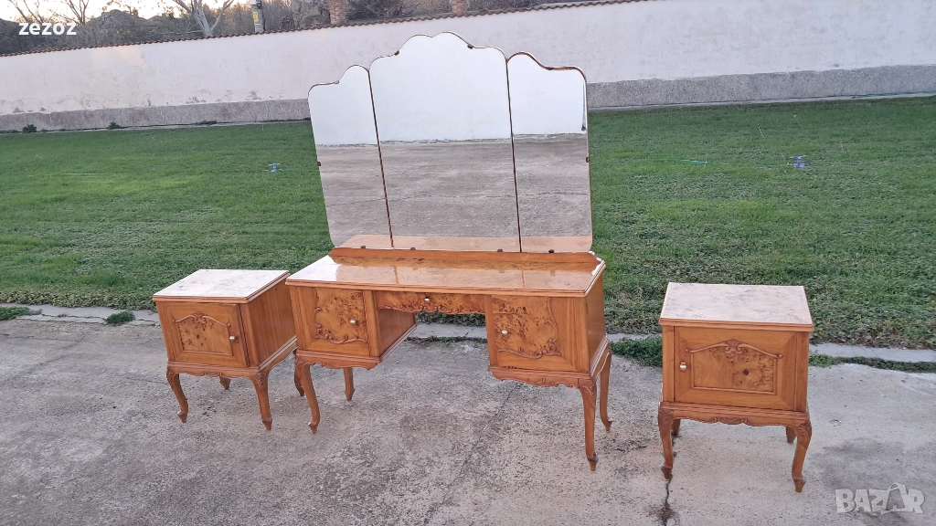 Ретро тоалетка и две шкафчета, снимка 1