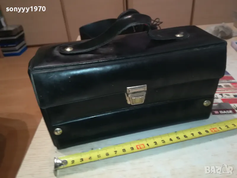 ОРИГИНАЛНА КОЖЕНА ЧАНТА ЗА 10 АУДИОКАСЕТИ 2404251025, снимка 1