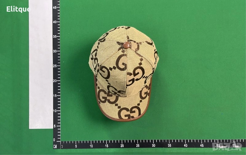 шапки с козирка , снимка 1