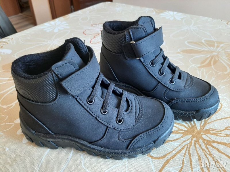 Чисто нови детски зимни обувки от естествена кожа+ подарък Зимни ръкавици, снимка 1