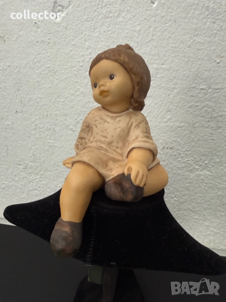 Порцеланова фигурка Goebel Nina - marco. №7440, снимка 1