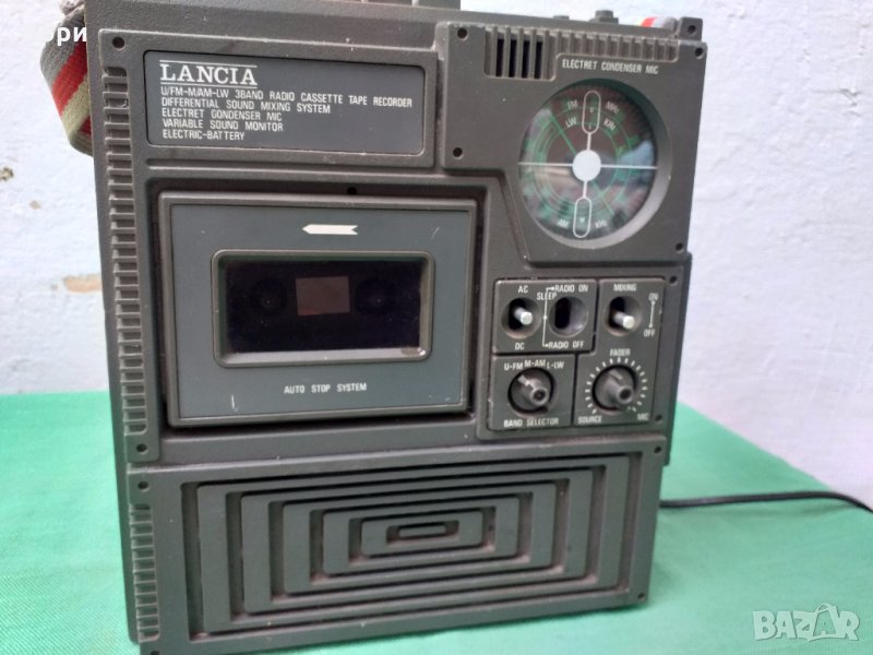LANCIA NR-49L2 Радиокасетофон, снимка 1