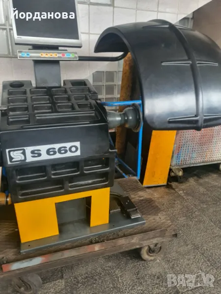 КОМПЛЕКТ БАЛАНС МАШИНА ЗА ГУМИ И ДЕМОНТАЖ/МОНТАЖНА МАШИНА, снимка 1