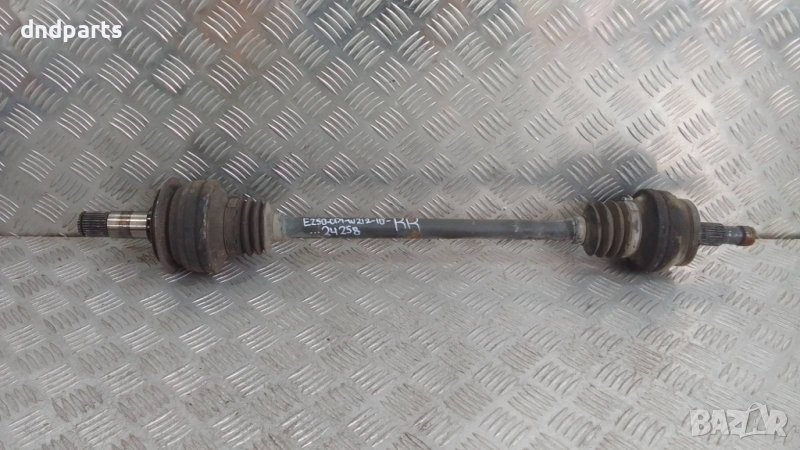 Полуоска Mercedes E220 CDI W212 2010г.(задна дясна)	, снимка 1