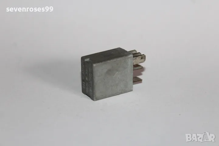 Реле Renault 6025111584, снимка 1